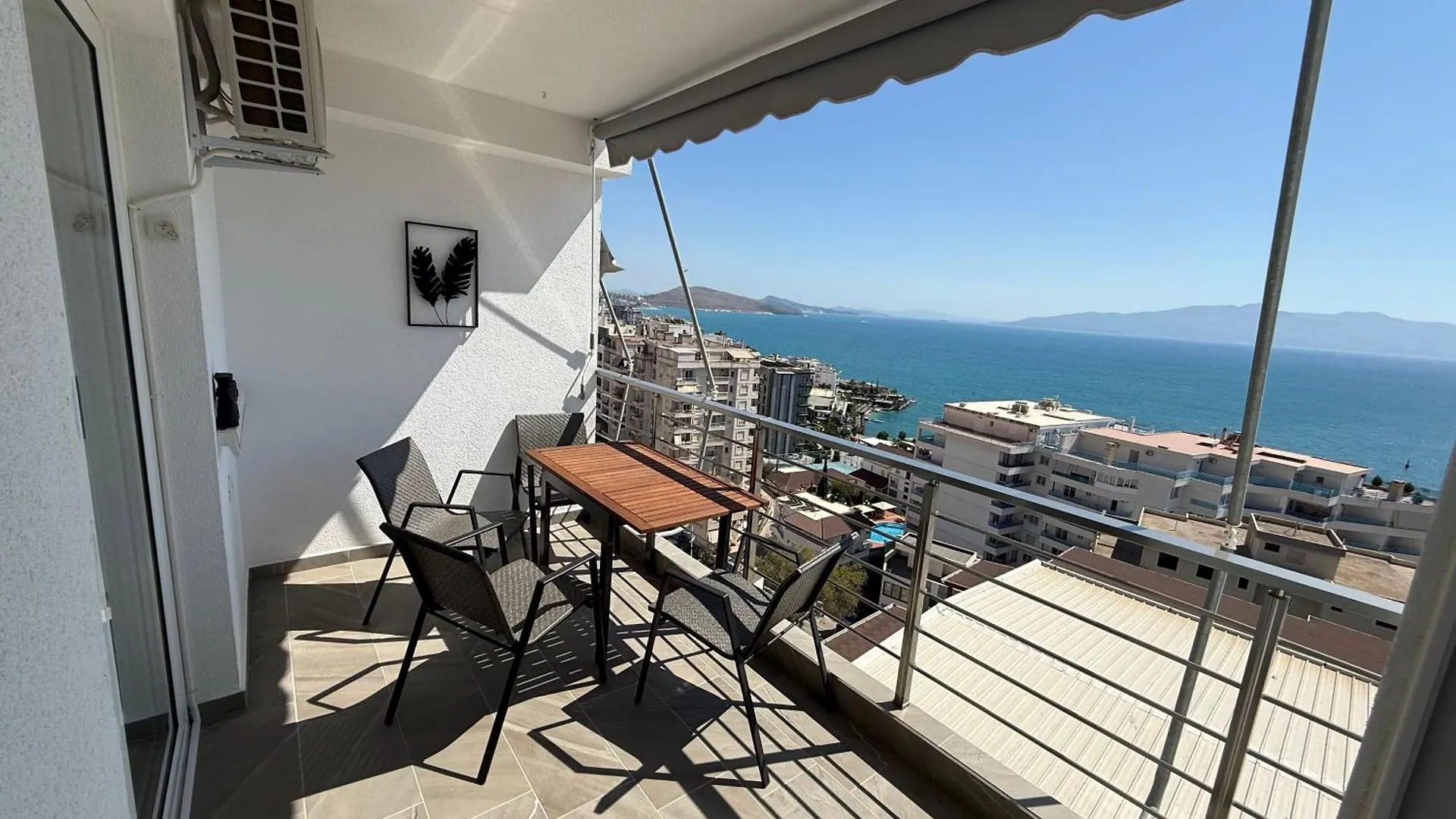 Tommy Saranda Apartment